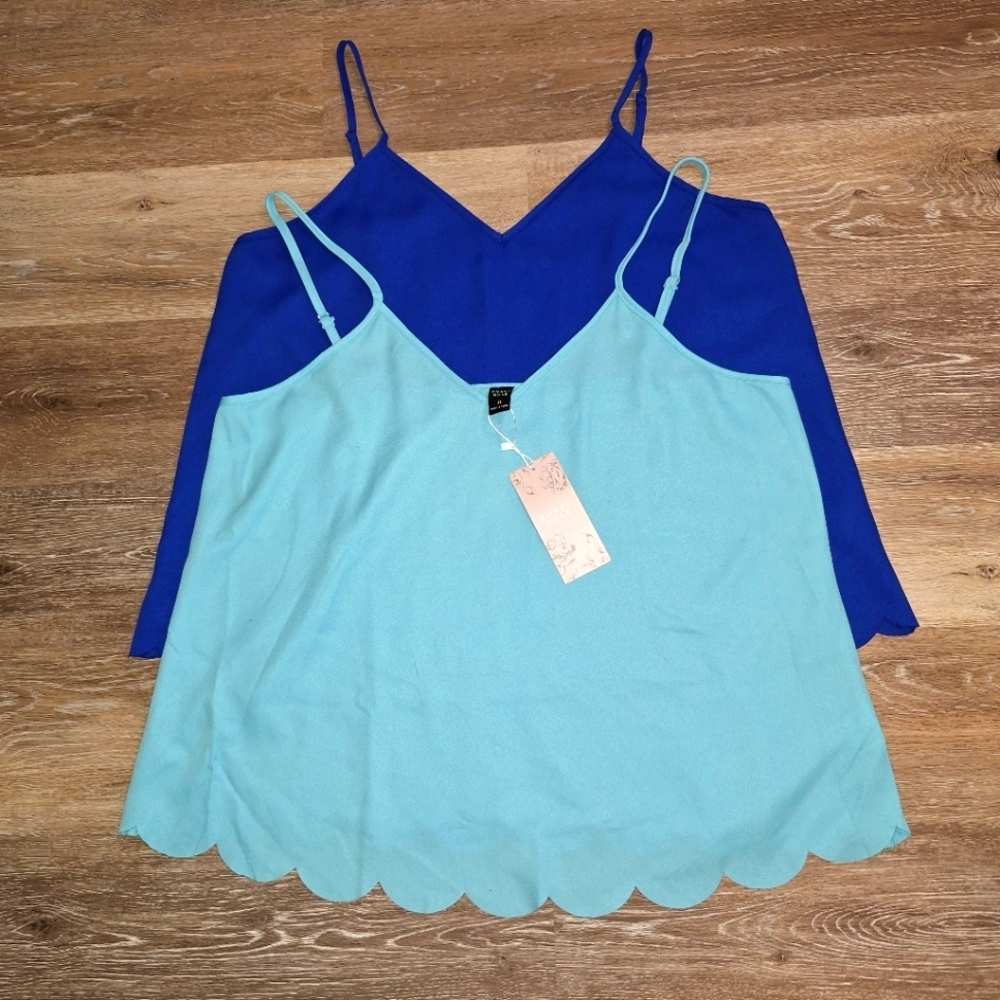 Emery Rose Lot Of 2 V-Neck Spaghetti Strap Camisole Tanks Scallop Hem XL - Picture 1 of 8